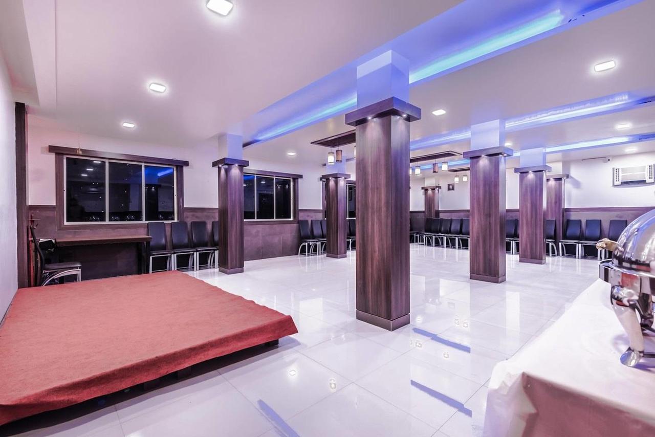 Hotel Veer Residency Panvel Eksteriør billede