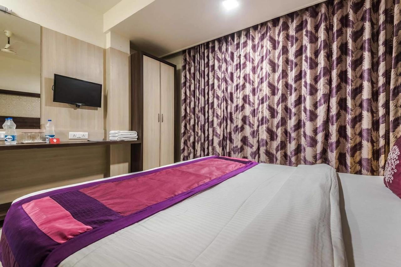 Hotel Veer Residency Panvel Eksteriør billede